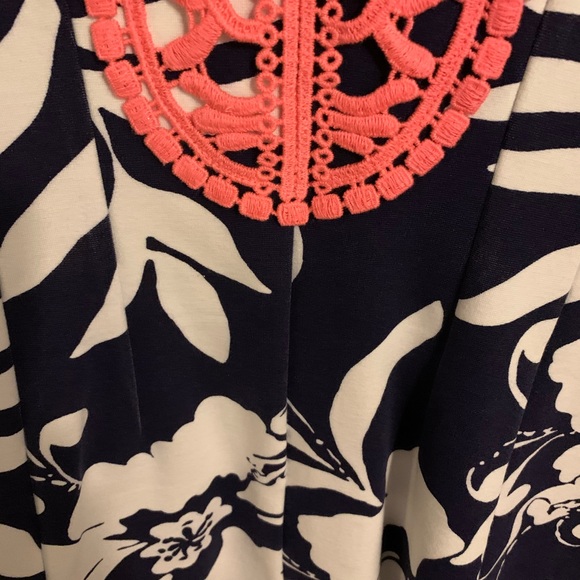 Lilly Pulitzer dress - Picture 2 of 3